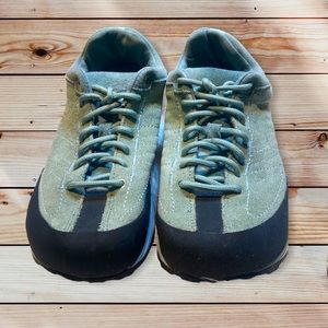 Altra Grafton Hiking Sneakers